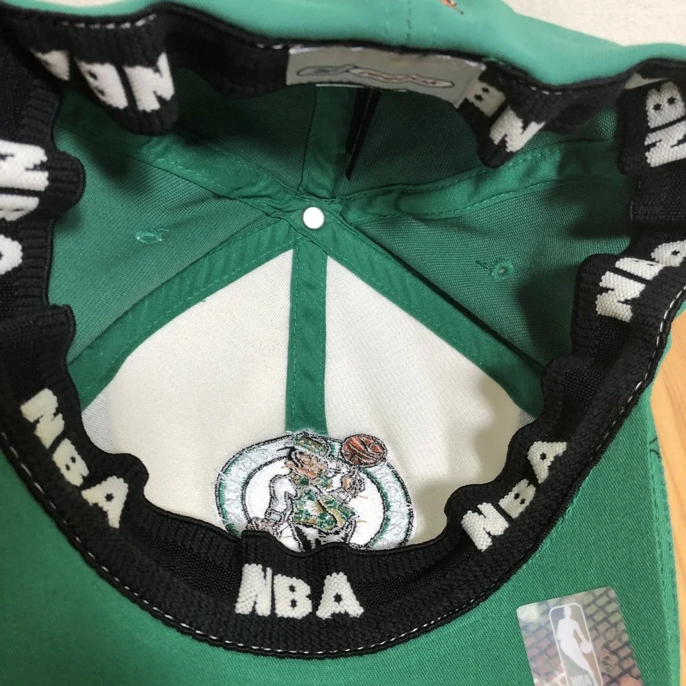 Boston Celtics Reebok Flexfit NBA Embroidered Cap Hat OSFA Green White